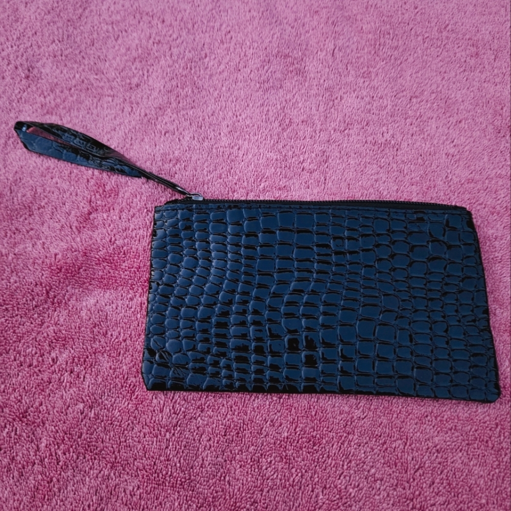 Black Crocodile Wristlet - NWOT